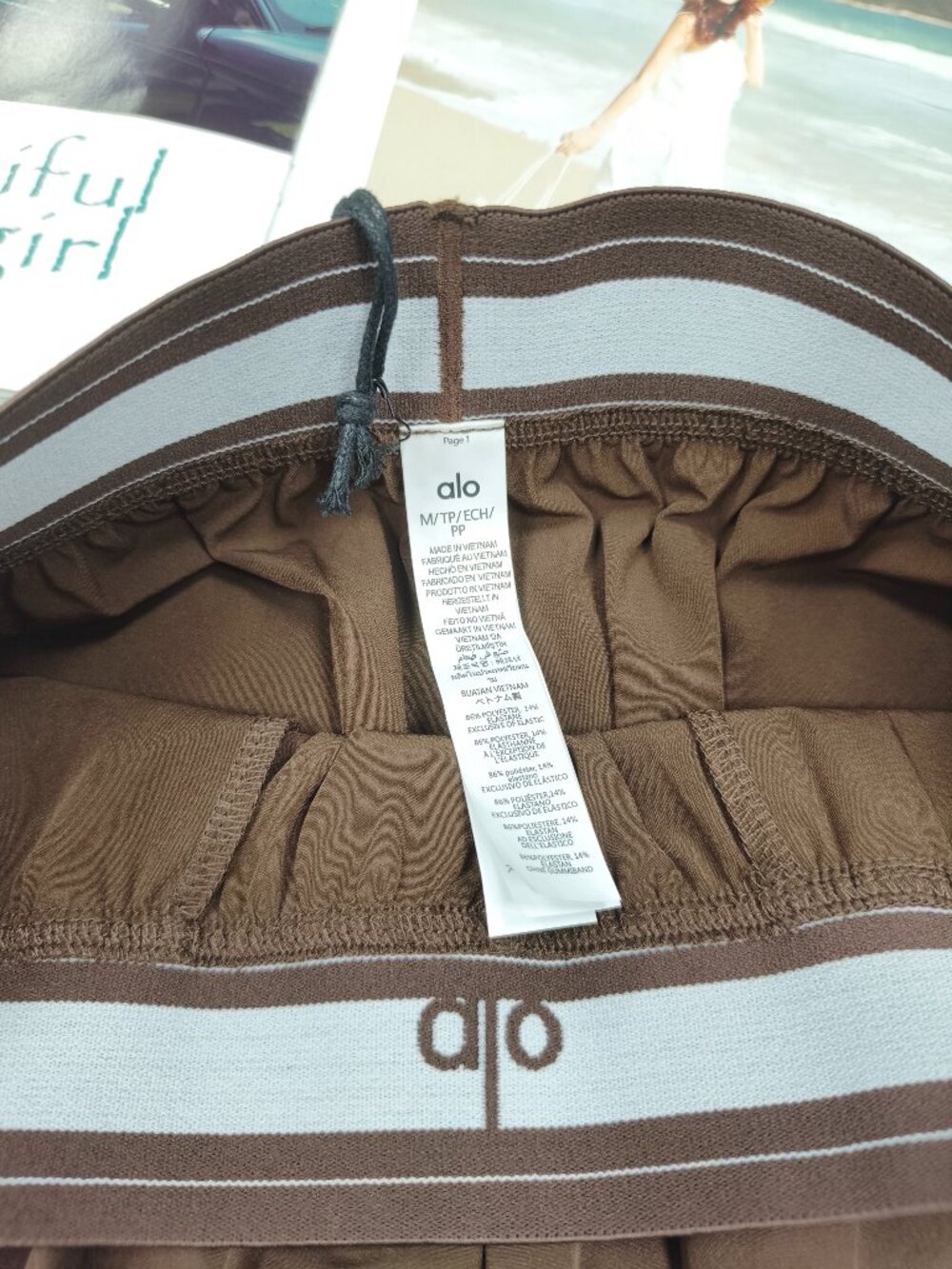 ALO Yoga Espresso/Coffee Brown Regular 30" Inseam Pants NWT✨💞 - Picture 7 of 7